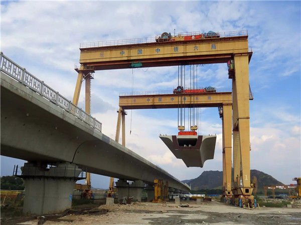 東城街道張呼客專七標(biāo)段橡膠支座供應(yīng)